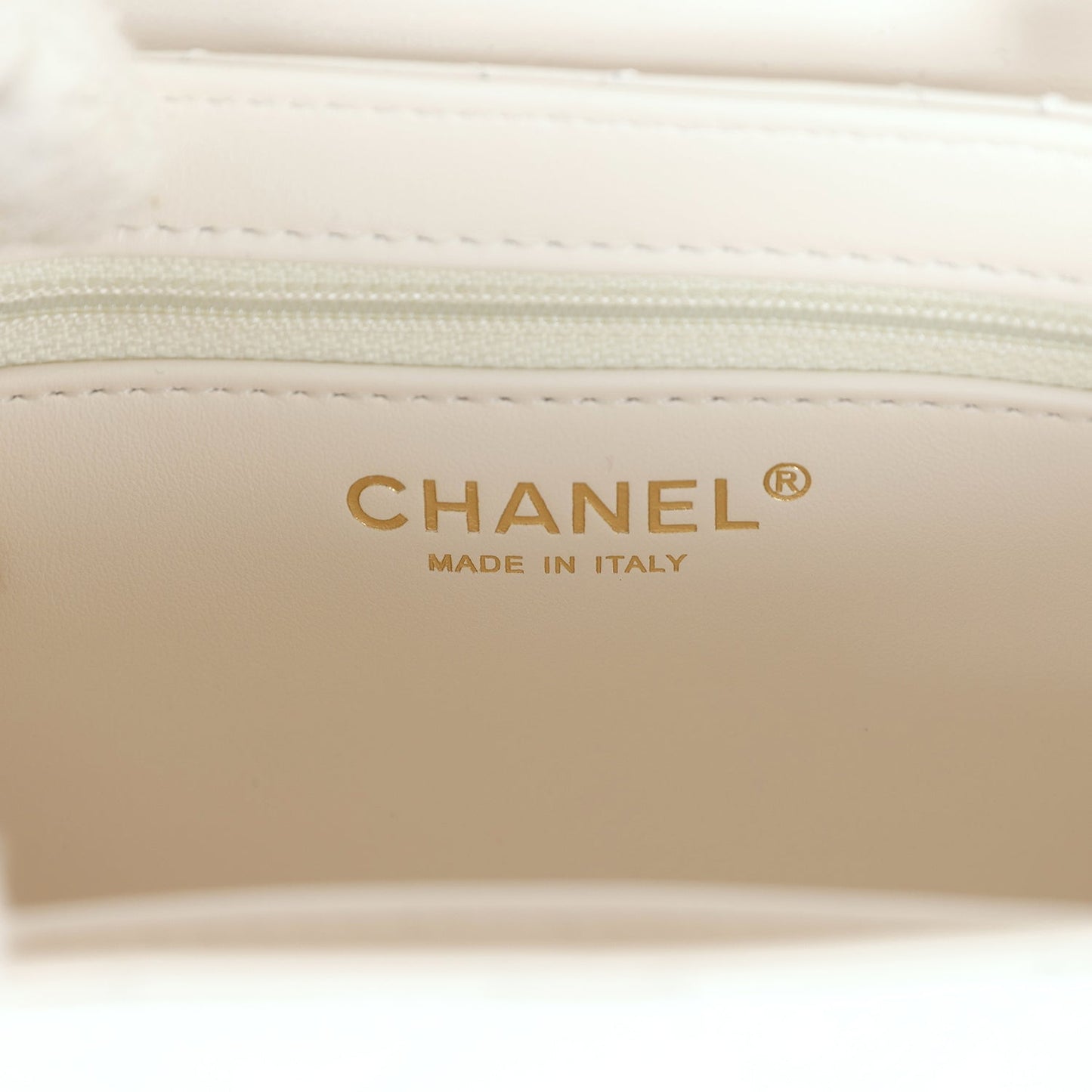 Chanel Small Kelly Shopper White Shiny Aged Calfskin Brushed Gold Hardware