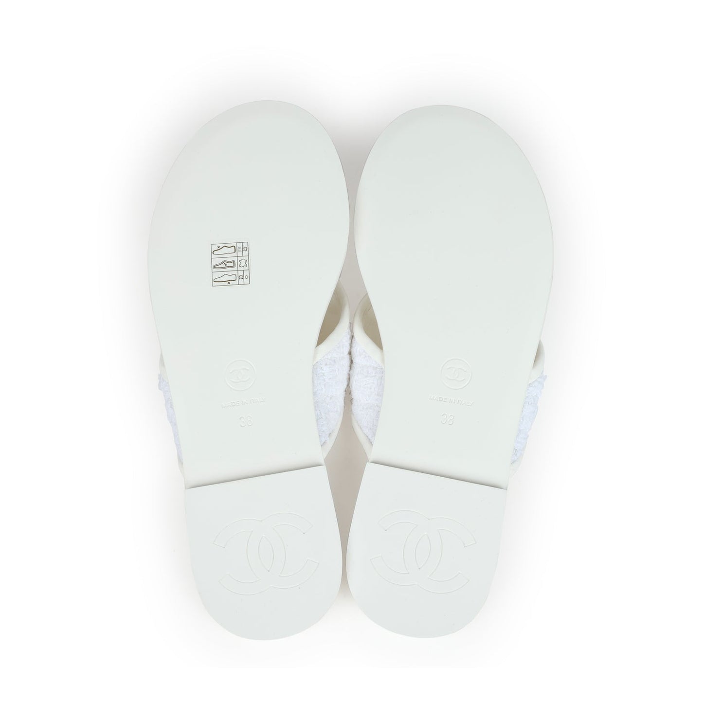 Chanel CC Logo Thong Sandals White Lambskin & Tweed 38 EU Gold Hardware