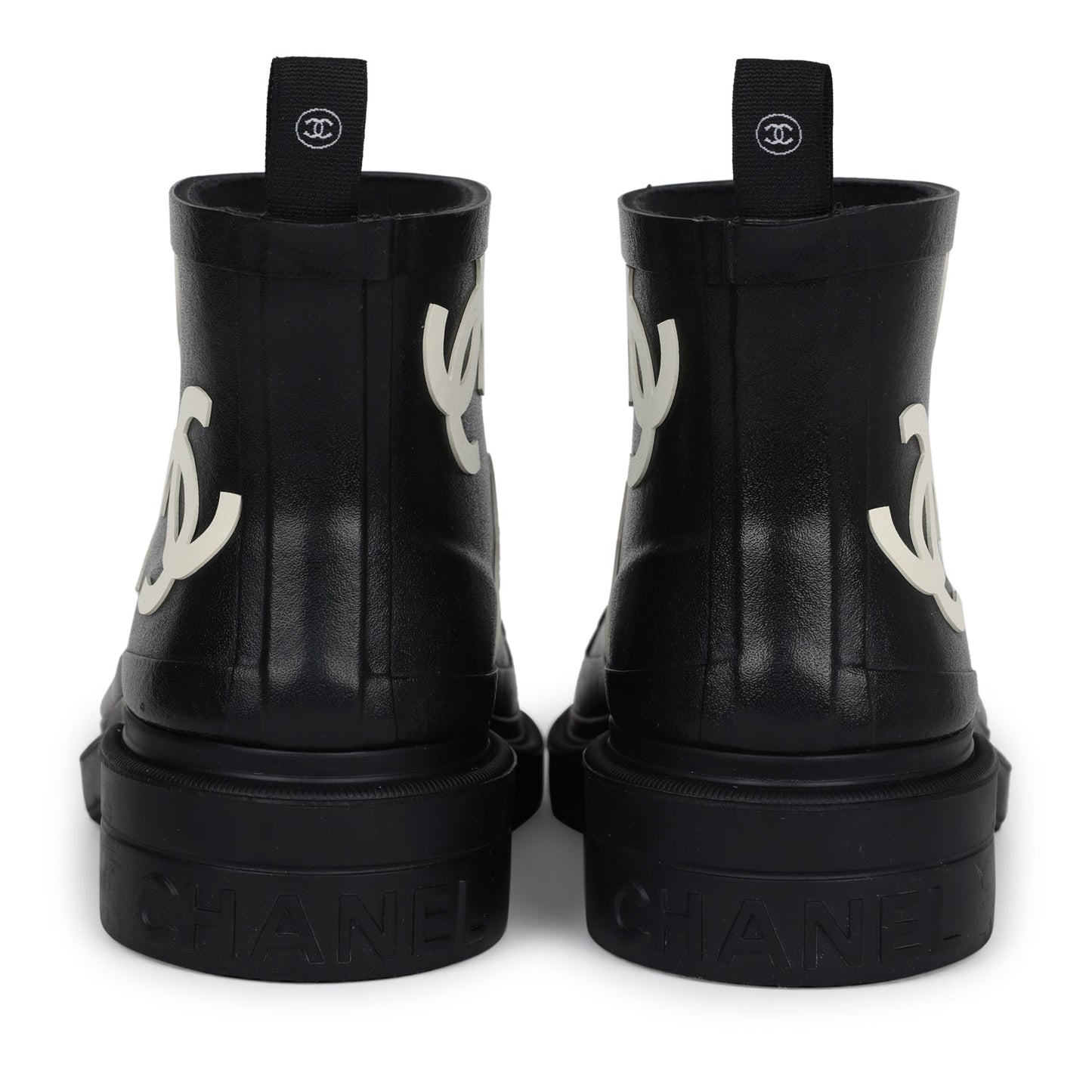 Chanel CC Caoutchouc Rain Boots Black/White Rubber 37 EU - Bob Flawless Skincare 