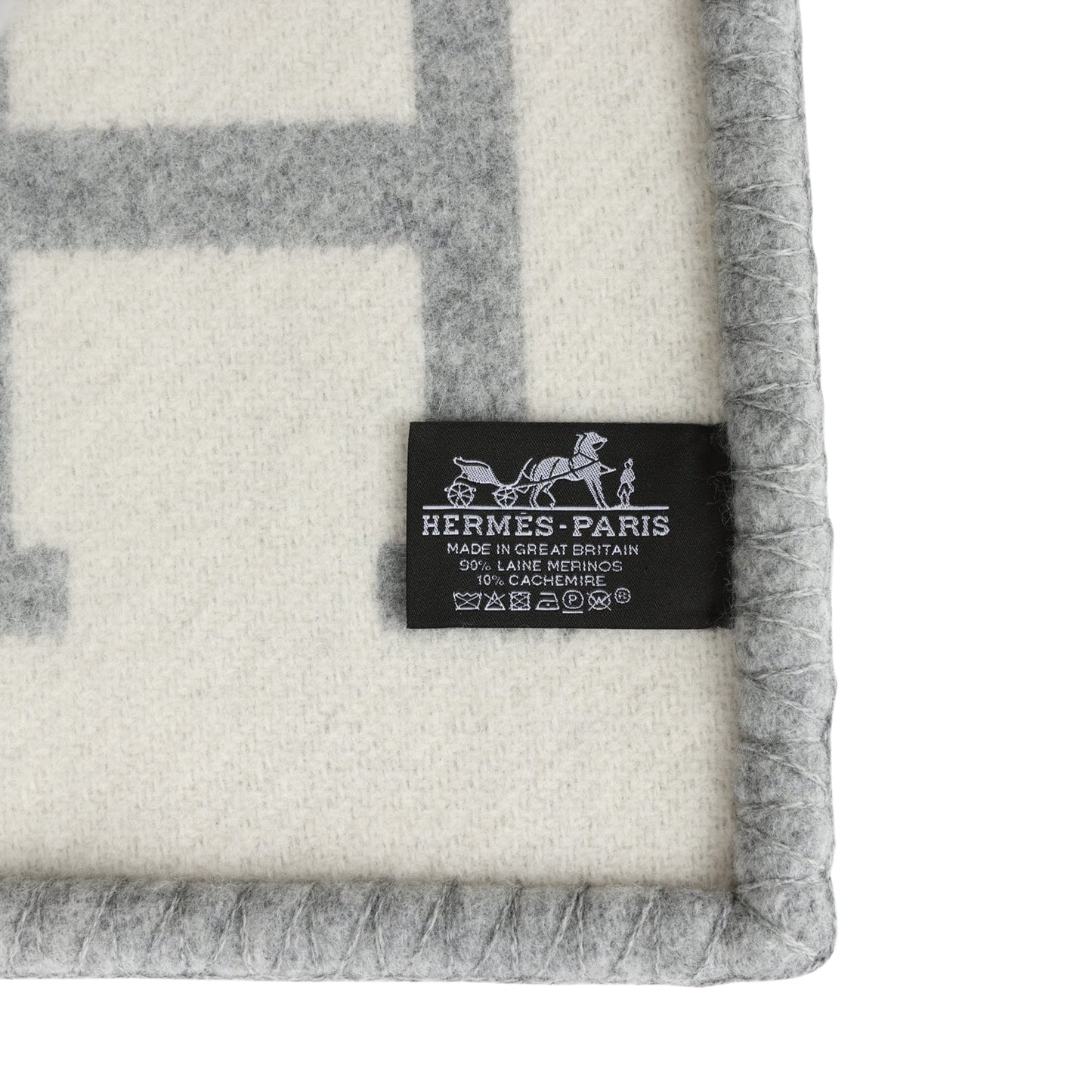 Hermes "Classic Avalon" Ecru and Gris Clair Blanket - Bob Flawless Skincare 