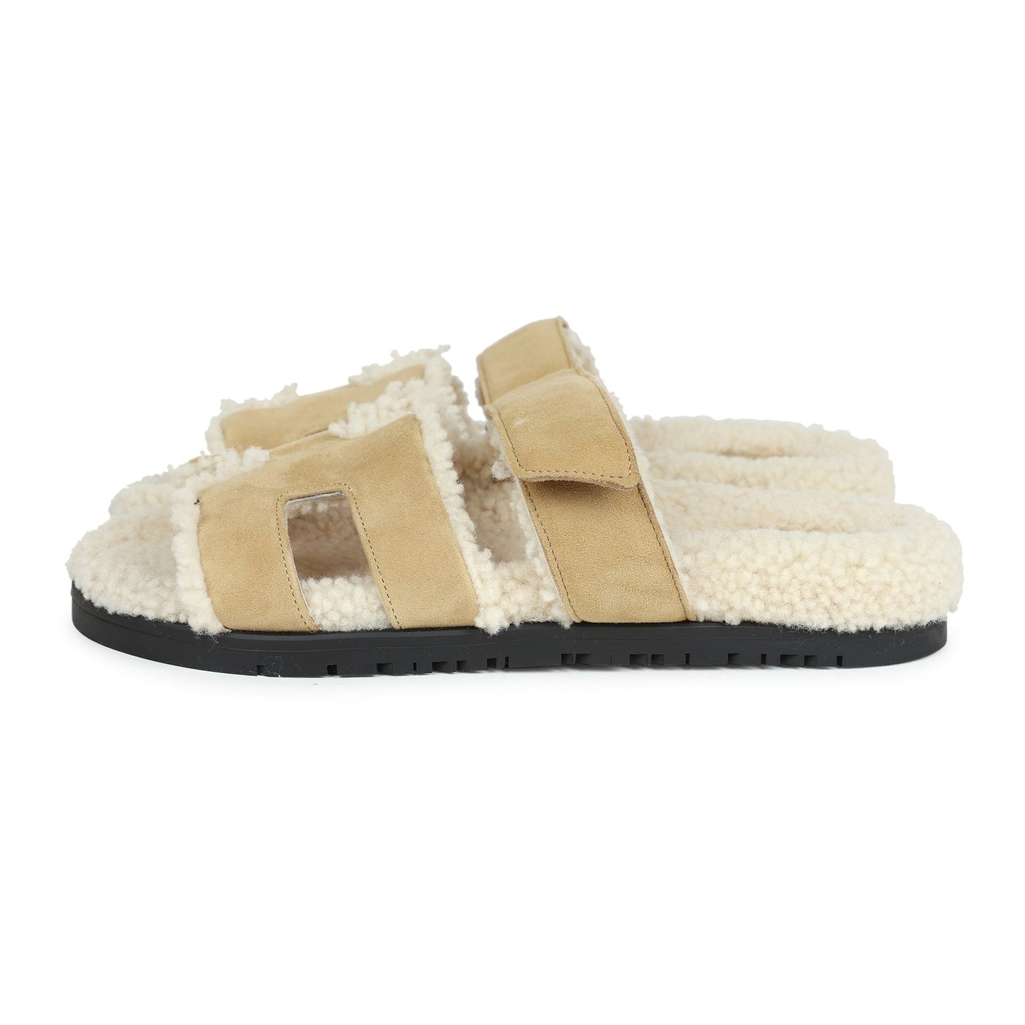 Hermes Chypre Techno Sandal Beige Albatre/Ecru Shearling and Suede Palladium Hardware 36 EU