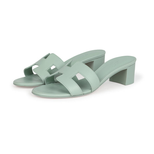 Hermes Oasis Sandal Vert D'eau Calfskin 37 EU - Bob Flawless Skincare 