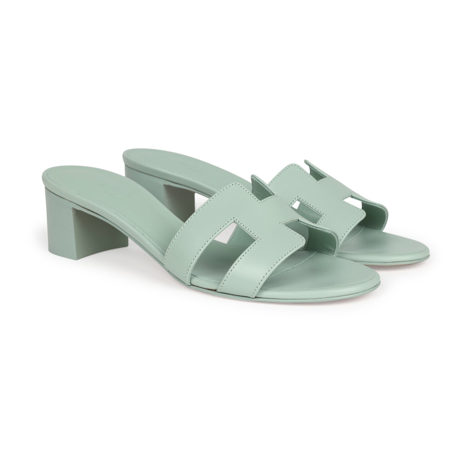 Hermes Oasis Sandal Vert D'eau Calfskin 37 EU - Bob Flawless Skincare 