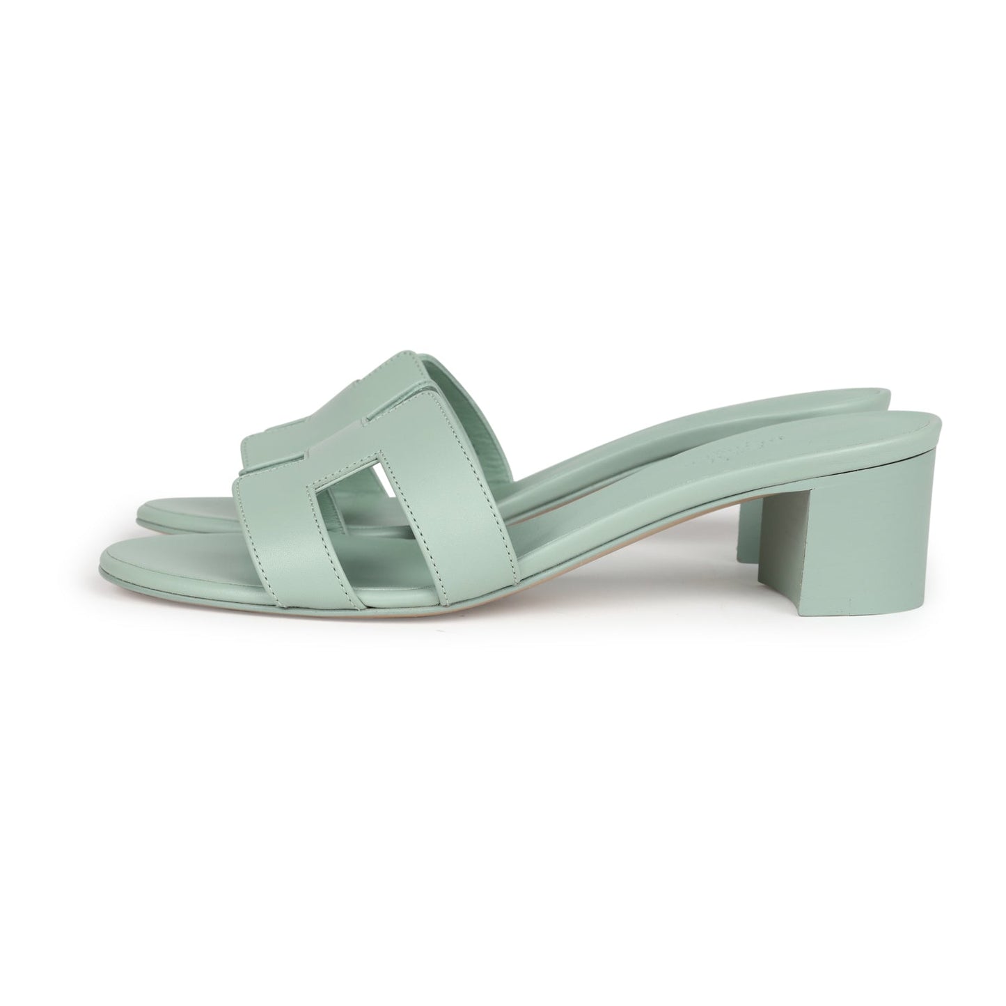 Hermes Oasis Sandal Vert D'eau Calfskin 37 EU - Bob Flawless Skincare 